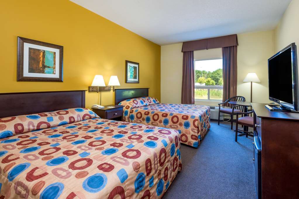 Hotel Super 8 By Wyndham Midland Habitación foto